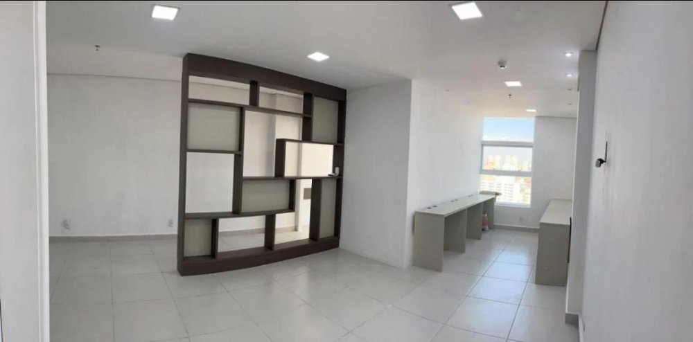 Sala Comercial - Venda - Chcara Urbana - Jundia - SP