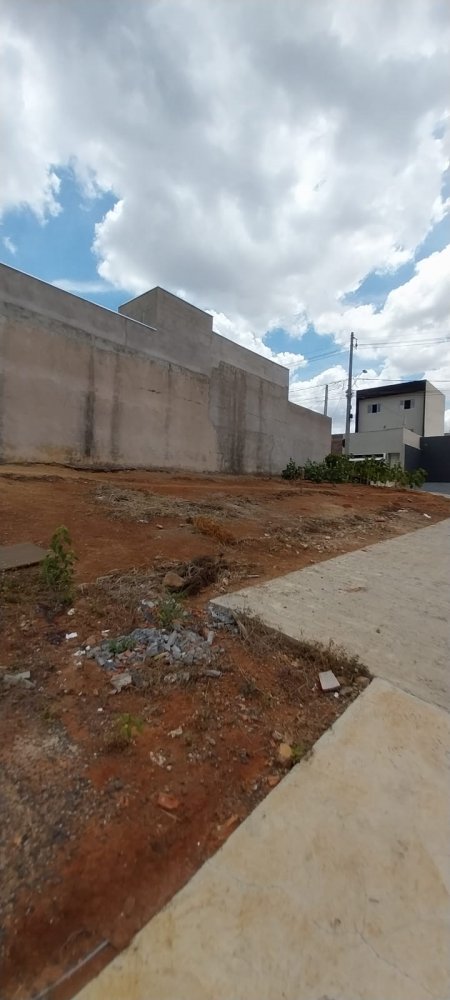 Terreno - Venda - Jardim Residencial Nova Veneza - Indaiatuba - SP