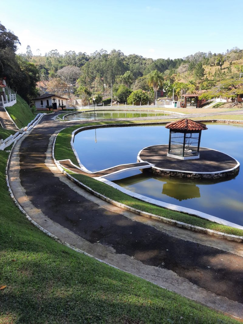 Chcara - Venda - Estncia Figueira Branca - Campo Limpo Paulista - SP