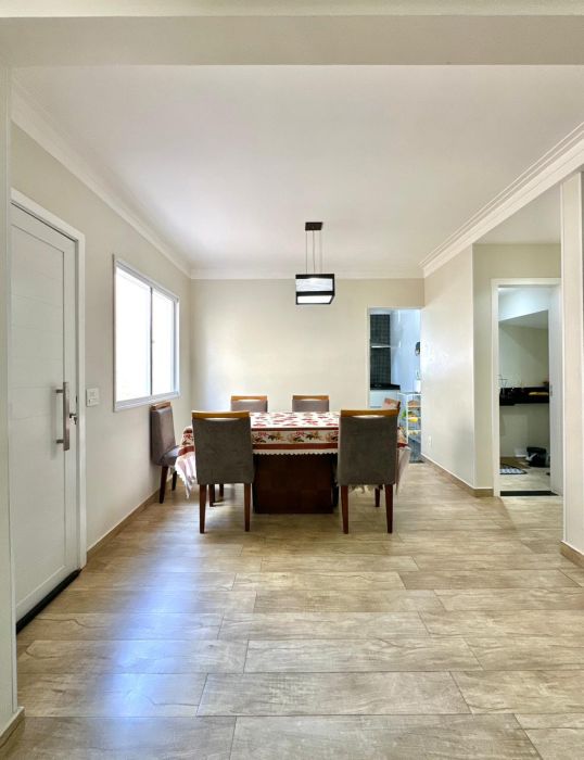 Casa em Condomínio - Venda - Engordadouro - Jundiaí - SP
