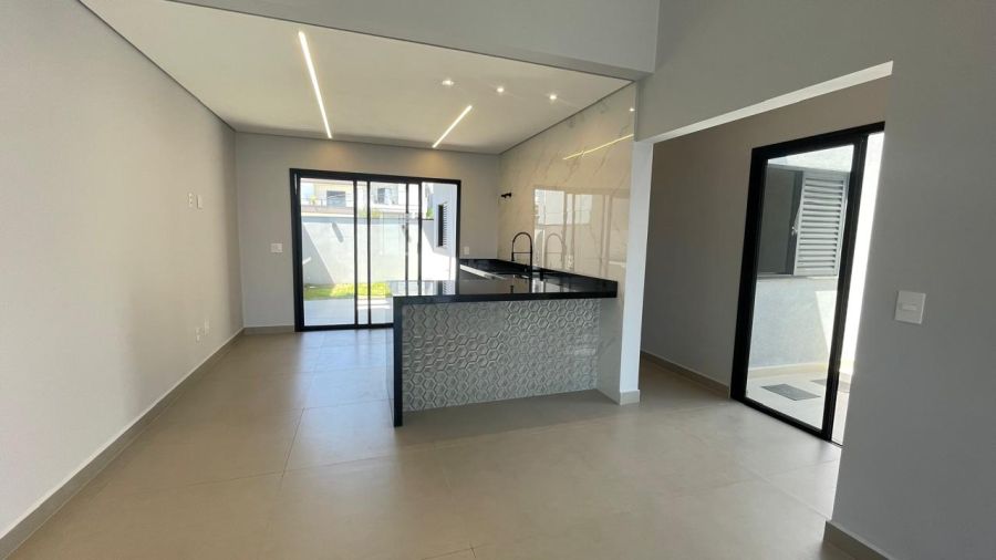 Casa em Condomínio - Venda - Loteamento Reserva da Mata - Jundiaí - SP